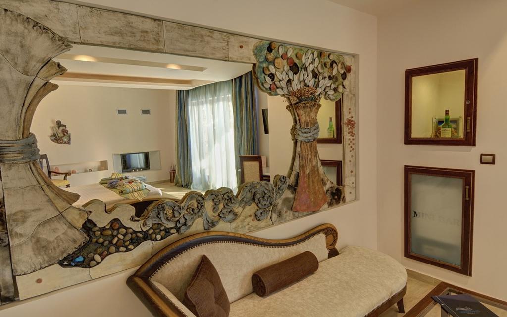 Iakovakis Suites & Spa كوروبي المظهر الخارجي الصورة