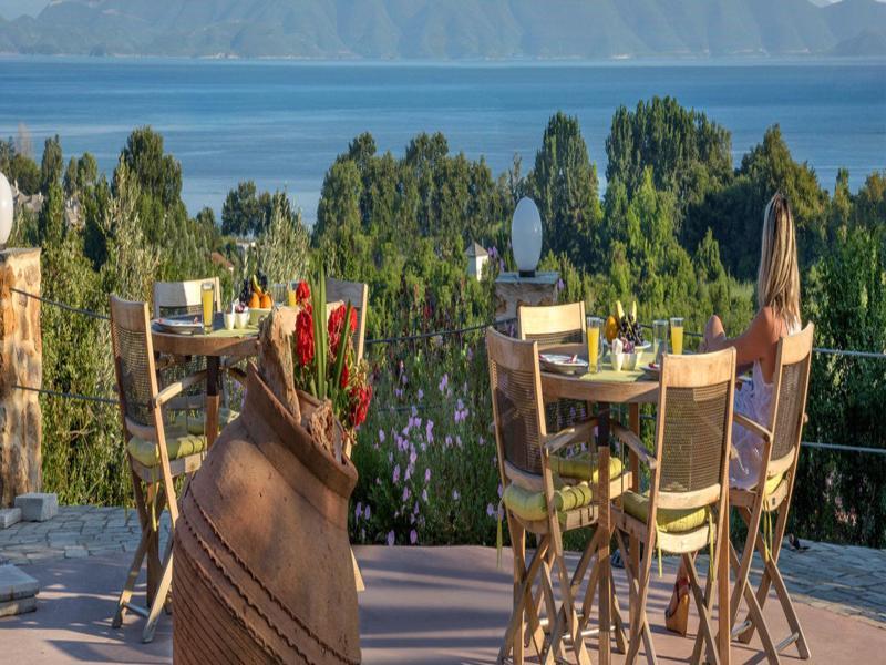 Iakovakis Suites & Spa كوروبي المظهر الخارجي الصورة